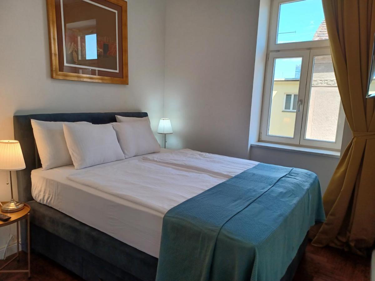Apartment Lutetia Загреб Экстерьер фото